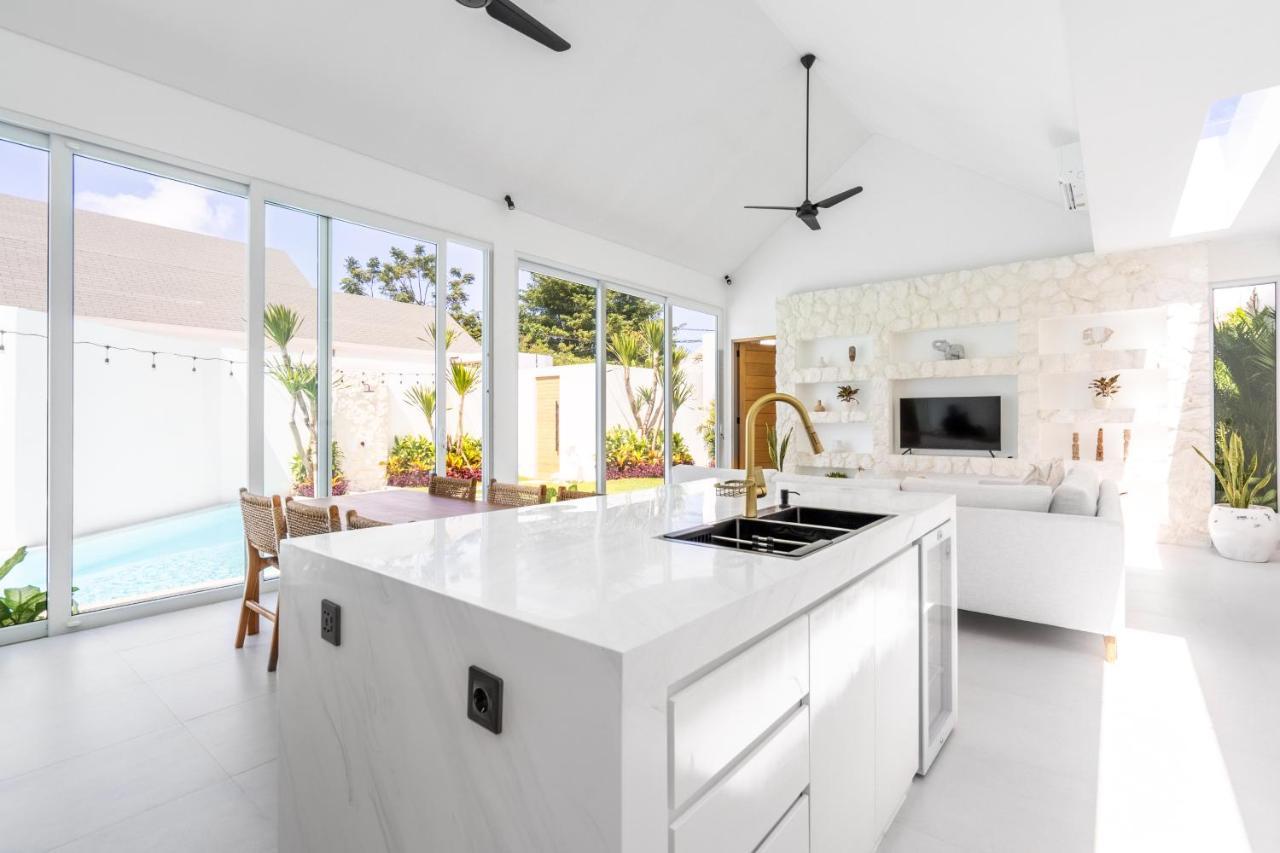 Casa Blanca Villa By Betterplace Uluwatu Kültér fotó