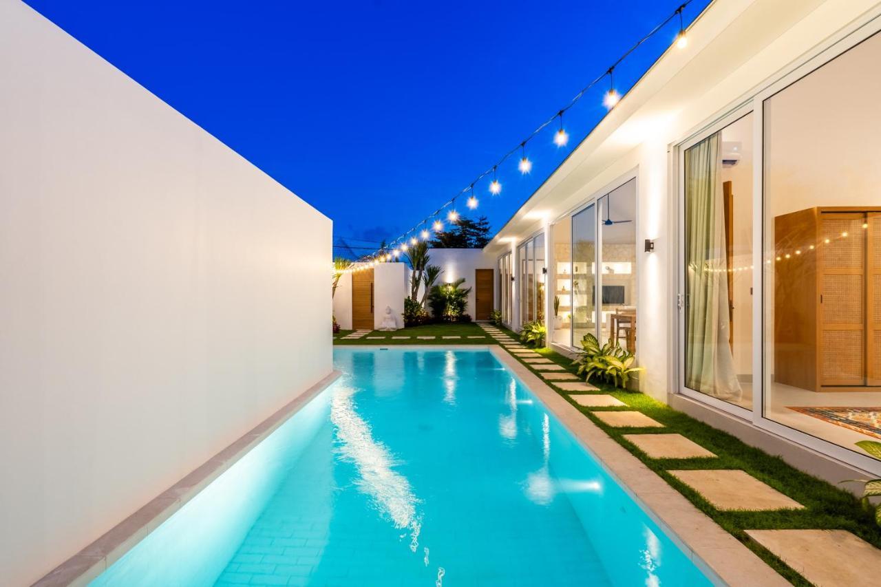 Casa Blanca Villa By Betterplace Uluwatu Kültér fotó