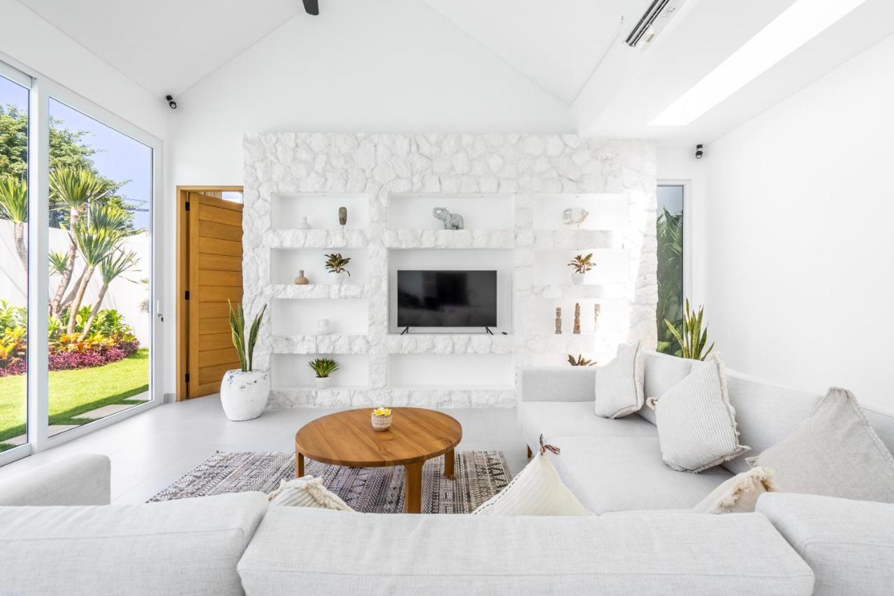 Casa Blanca Villa By Betterplace Uluwatu Kültér fotó