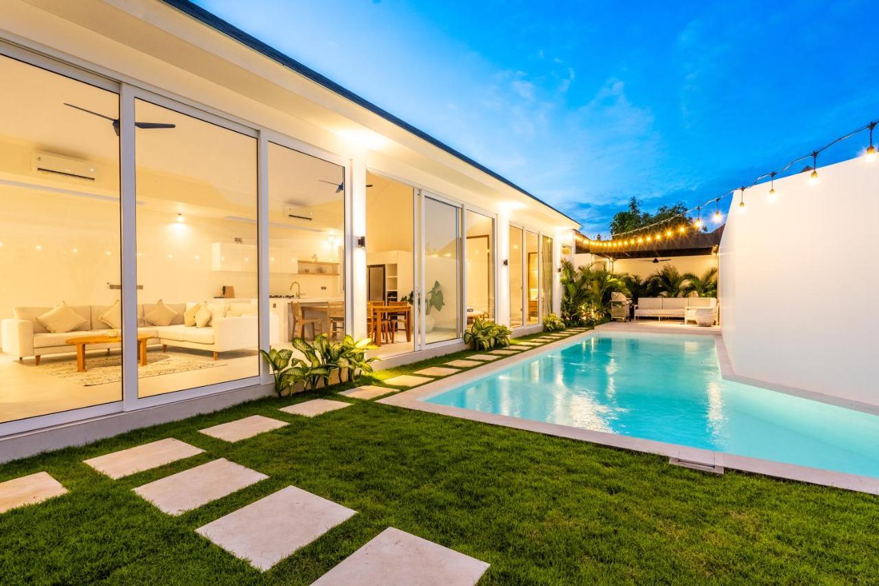 Casa Blanca Villa By Betterplace Uluwatu Kültér fotó