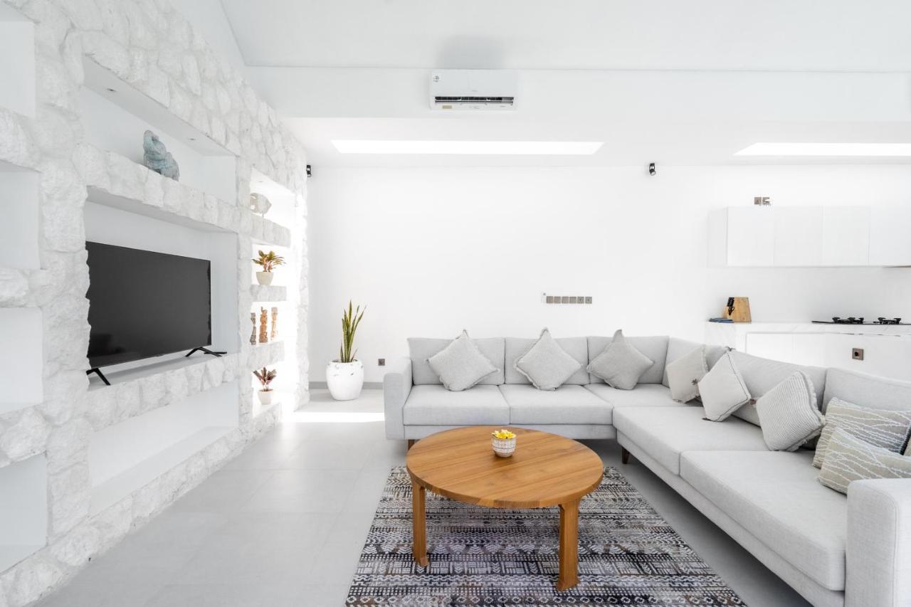 Casa Blanca Villa By Betterplace Uluwatu Kültér fotó