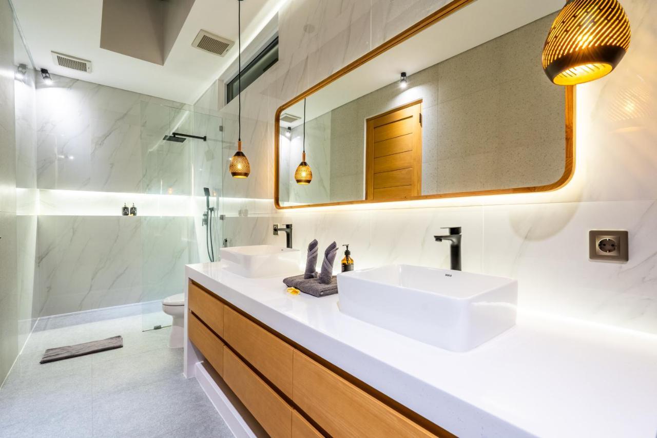 Casa Blanca Villa By Betterplace Uluwatu Kültér fotó
