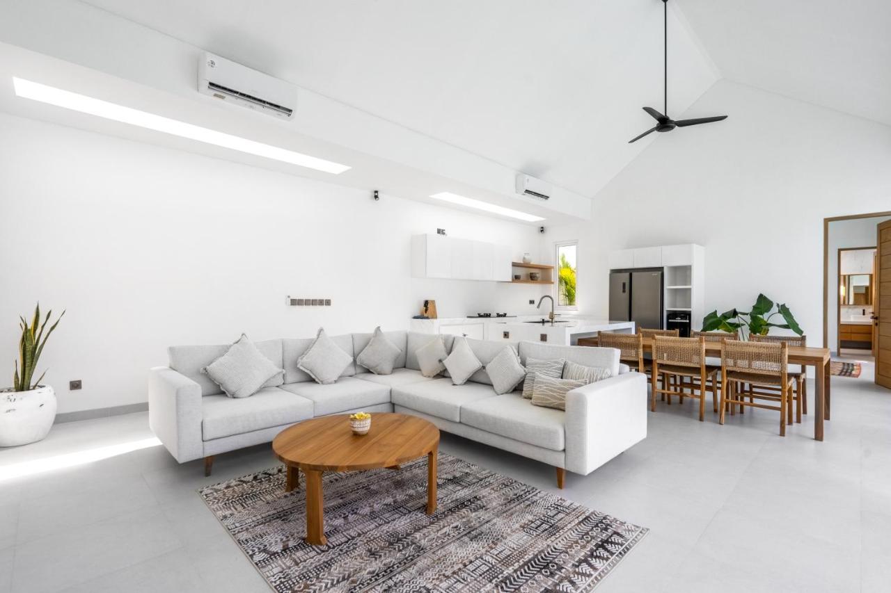 Casa Blanca Villa By Betterplace Uluwatu Kültér fotó