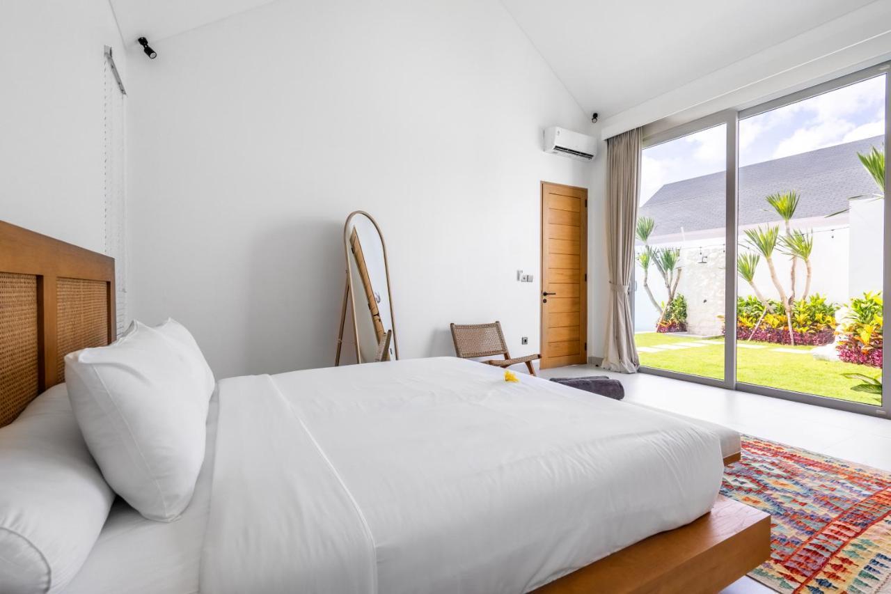 Casa Blanca Villa By Betterplace Uluwatu Kültér fotó